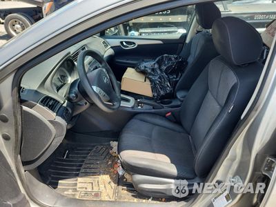 Zdjęcie 7 z 12 samochodu: 2014 NISSAN SENTRA S VIN:3N1AB7AP3EL686003 - miniatura