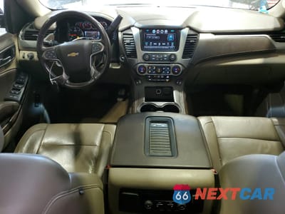 Zdjęcie 8 z 13 samochodu: 2017 CHEVROLET SUBURBAN K1500 LT VIN:1GNSKHKC6HR242220 - miniatura
