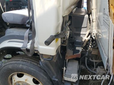 Zdjęcie 12 z 13 samochodu: 2020 CHEVROLET 5500XD VIN:JALEEW162L7302235 - miniatura