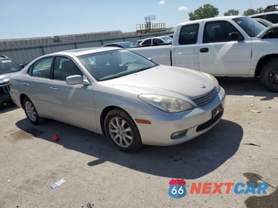 Czwarte zdjęcie samochodu z boku: 2004 LEXUS ES 330 VIN:JTHBA30G145034685 - miniatura