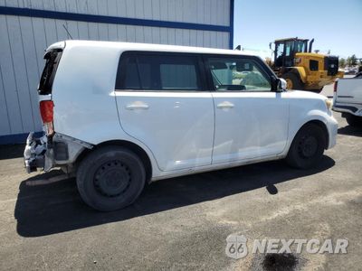 Trzecie zdjęcie samochodu z tyłu: 2013 TOYOTA SCION XB VIN:JTLZE4FEXDJ047267 - miniatura