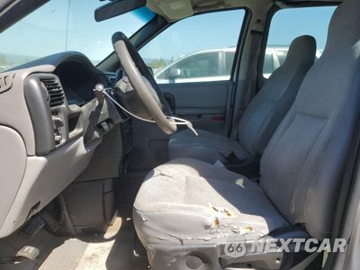 Zdjęcie 7 z 13 samochodu: 2004 CHEVROLET VENTURE VIN:1GNDU03E94D113349 - miniatura