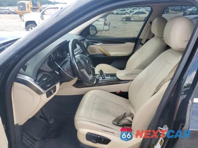 Zdjęcie 7 z 13 samochodu: 2016 BMW X5 SDRIVE35I VIN:5UXKR2C56G0R71644 - miniatura