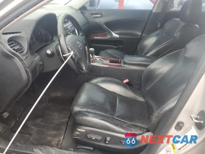 Zdjęcie 7 z 12 samochodu: 2006 LEXUS IS 250 VIN:JTHBK262765012244 - miniatura