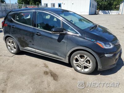 Czwarte zdjęcie samochodu z boku: 2018 CHEVROLET BOLT EV LT VIN:1G1FW6S04J4111436 - miniatura