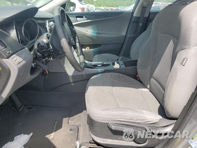 Zdjęcie 7 z 13 samochodu: 2013 HYUNDAI SONATA GLS VIN:5NPEB4AC1DH510074 - miniatura