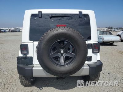 Zdjęcie 6 z 13 samochodu: 2017 JEEP WRANGLER UNLIMITED SAHARA VIN:1C4BJWEG5HL507467 - miniatura