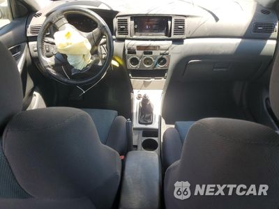 Zdjęcie 8 z 14 samochodu: 2006 TOYOTA COROLLA XRS VIN:2T1BY32E76C550385 - miniatura