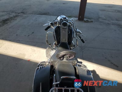 Zdjęcie 6 z 10 samochodu: 2005 HARLEY-DAVIDSON FLHRCI VIN:1HD1FRW115Y645593 - miniatura