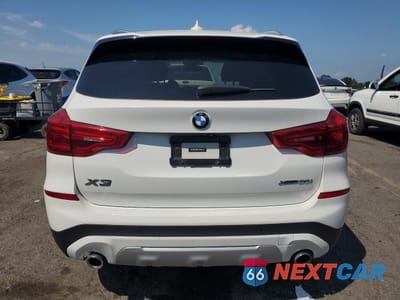 Zdjęcie 6 z 13 samochodu: 2019 BMW Motorrad X3 VIN:5UXTR9C57KLP88449 - miniatura