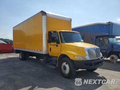 Czwarte zdjęcie samochodu z boku: 2017 INTERNATIONAL 4000 4300 BOX TRUCK VIN:3HAMMMML8HL458591 - miniatura