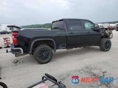 Trzecie zdjęcie samochodu z tyłu: 2022 CHEV SILVERADO K3500 LT VIN:1GC4YTEY7NF338719 - miniatura