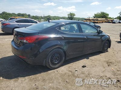 Trzecie zdjęcie samochodu z tyłu: 2016 HYUNDAI ELANTRA SE VIN:5NPDH4AE2GH720344 - miniatura