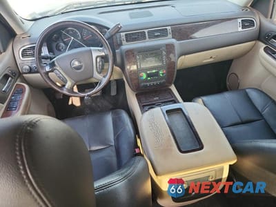 Zdjęcie 8 z 12 samochodu: 2008 GMC NEW SIERRA C1500 DENALI VIN:2GTEC638181307484 - miniatura