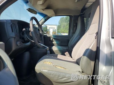 Zdjęcie 7 z 13 samochodu: 2011 GMC SAVANA G2500 VIN:1GTW7FBA9B1153083 - miniatura