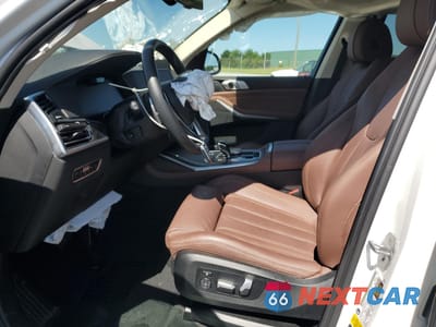 Zdjęcie 7 z 13 samochodu: 2022 BMW X7 XDRIVE40I VIN:5UXCW2C04N9L61381 - miniatura
