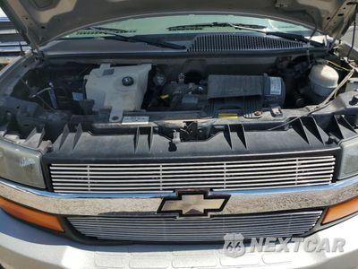 Zdjęcie 12 z 13 samochodu: 2004 CHEVROLET EXPRESS G1500 VIN:1GBFH15T241115442 - miniatura