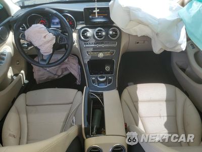 Zdjęcie 8 z 12 samochodu: 2017 MERCEDES-BENZ C 300 4MATIC VIN:55SWF4KBXHU196653 - miniatura