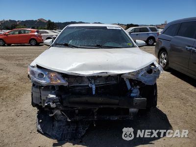 Piąte zdjęcie samochodu w środku: 2013 TOYOTA CAMRY HYBRID VIN:4T1BD1FK4DU067531 - miniatura