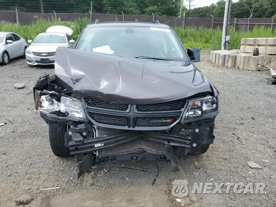 Piąte zdjęcie samochodu w środku: 2020 DODGE JOURNEY SE VIN:3C4PDCAB3LT280816 - miniatura