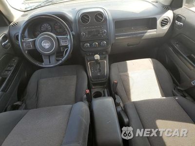 Zdjęcie 8 z 13 samochodu: 2011 JEEP PATRIOT SPORT VIN:1J4NF1GB6BD250317 - miniatura