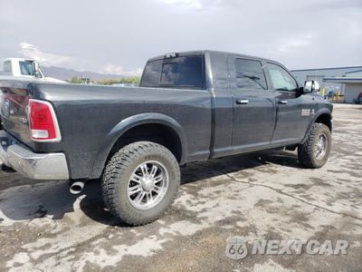 Trzecie zdjęcie samochodu z tyłu: 2017 RAM 2500 LARAMIE VIN:3C6UR5NL9HG712111 - miniatura
