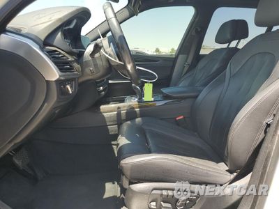 Zdjęcie 7 z 13 samochodu: 2017 BMW X5 SDRIVE35I VIN:5UXKR2C32H0W43153 - miniatura