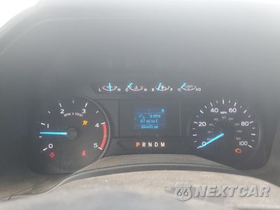 Zdjęcie 9 z 13 samochodu: 2020 FORD F550 SUPER DUTY VIN:1FDUF5GT2LDA02015 - miniatura