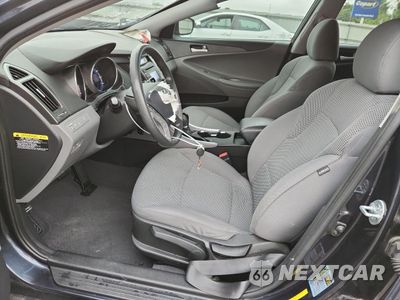 Zdjęcie 7 z 14 samochodu: 2013 HYUNDAI SONATA GLS VIN:5NPEB4AC2DH806446 - miniatura