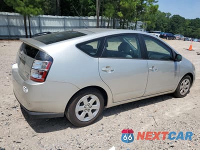 Trzecie zdjęcie samochodu z tyłu: 2004 TOYOTA PRIUS VIN:JTDKB20U940100914 - miniatura