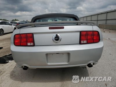 Zdjęcie 6 z 15 samochodu: 2005 FORD MUSTANG GT VIN:1ZVFT85HX55223927 - miniatura