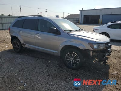 Czwarte zdjęcie samochodu z boku: 2018 DODGE JOURNEY SE VIN:3C4PDCAB3JT295118 - miniatura