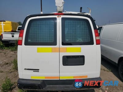 Zdjęcie 6 z 13 samochodu: 2013 CHEVROLET EXPRESS G2500 - CARGO VAN VIN:1GCWGFCAXD1903818 - miniatura