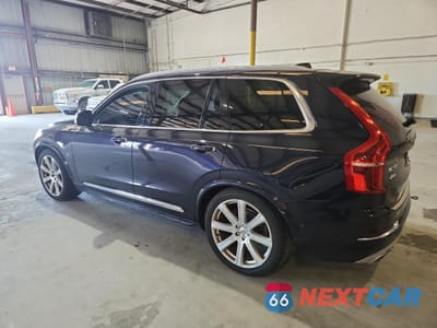 Drugie zdjęcie samochodu z przodu: 2016 VOLVO XC90 T6 VIN:YV4A22PL5G1024158 - miniatura