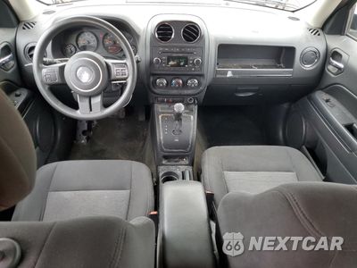 Zdjęcie 8 z 15 samochodu: 2017 JEEP PATRIOT SPORT VIN:1C4NJRBB9HD114184 - miniatura