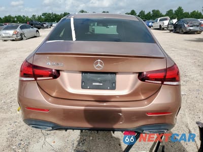 Zdjęcie 6 z 14 samochodu: 2022 MERCEDES-BENZ A 220 VIN:W1K3G4EB6NJ337564 - miniatura