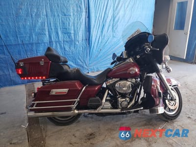 2006 HARLEY-DAVIDSON FLHTCUI 1HD1FCW106Y706138 - główne zdjęcie licytacji z USA - miniatura
