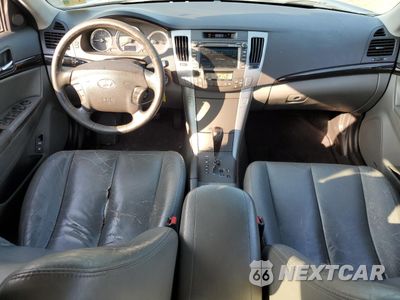 Zdjęcie 8 z 12 samochodu: 2009 HYUNDAI SONATA SE VIN:5NPEU46CX9H526607 - miniatura