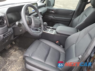 Zdjęcie 7 z 13 samochodu: 2024 TOYOTA LAND CRUISER BASE VIN:JTEABFAJXR5008501 - miniatura