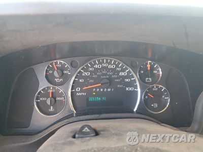 Zdjęcie 9 z 12 samochodu: 2013 CHEVROLET EXPRESS G2500 VIN:1GCWGFCA0D1138702 - miniatura