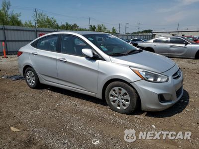 Czwarte zdjęcie samochodu z boku: 2017 HYUNDAI ACCENT SE VIN:KMHCT4AE2HU269297 - miniatura