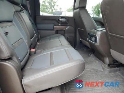Zdjęcie 10 z 12 samochodu: 2022 GMC SIERRA K3500 DENALI VIN:1GT49WEY9NF260961 - miniatura