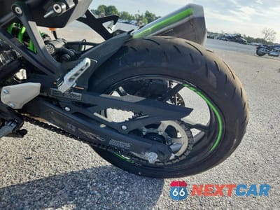 Zdjęcie 11 z 13 samochodu: 2024 KAWASAKI ZX400 S VIN:ML5ZXCS11RDA15703 - miniatura