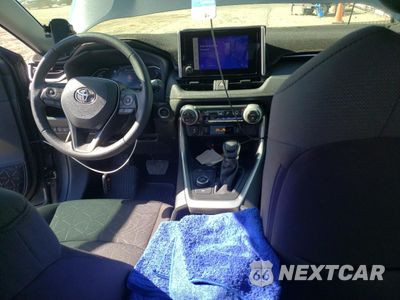 Zdjęcie 8 z 14 samochodu: 2024 TOYOTA RAV4 XLE VIN:JTMRWRFV4RD237142 - miniatura