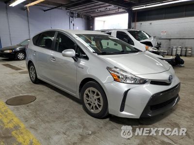 Czwarte zdjęcie samochodu z boku: 2015 TOYOTA PRIUS V VIN:JTDZN3EU1FJ038779 - miniatura