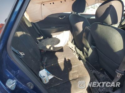 Zdjęcie 10 z 12 samochodu: 2017 NISSAN SENTRA S VIN:3N1AB7AP1HY252606 - miniatura