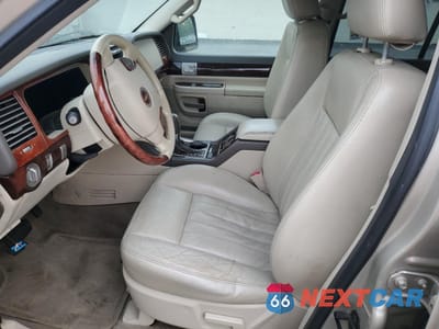 Zdjęcie 7 z 13 samochodu: 2004 LINCOLN AVIATOR VIN:5LMEU68H44ZJ10986 - miniatura