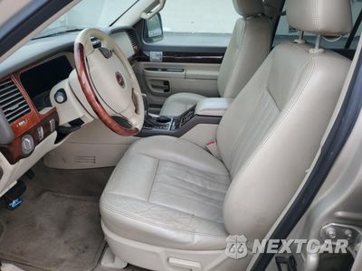Zdjęcie 7 z 13 samochodu: 2004 LINCOLN AVIATOR VIN:5LMEU68H44ZJ10986 - miniatura