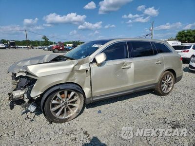 2010 LINCOLN MKT 2LMHJ5AT6ABJ26658 - główne zdjęcie licytacji z USA - miniatura