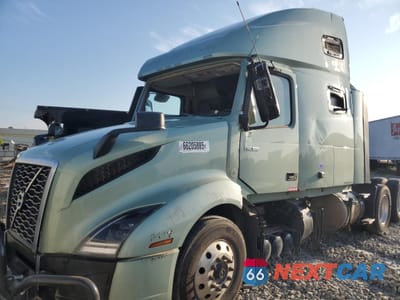 Zdjęcie 9 z 10 samochodu: 2024 VOLVO VNL SEMI TRUCK VIN:4V4NC9EH7RN643658 - miniatura